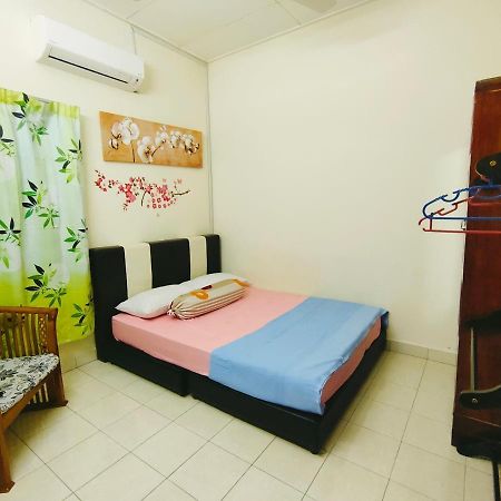 Hanaa Homestay Meru Ipoh Exterior foto