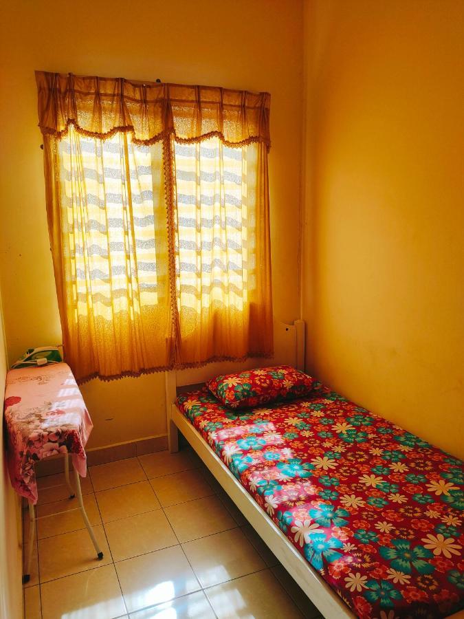 Hanaa Homestay Meru Ipoh Exterior foto